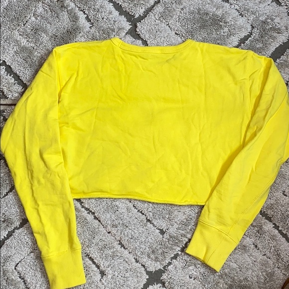 CALVIN Calvin Klein Cropped Crewneck - Picture 2 of 2